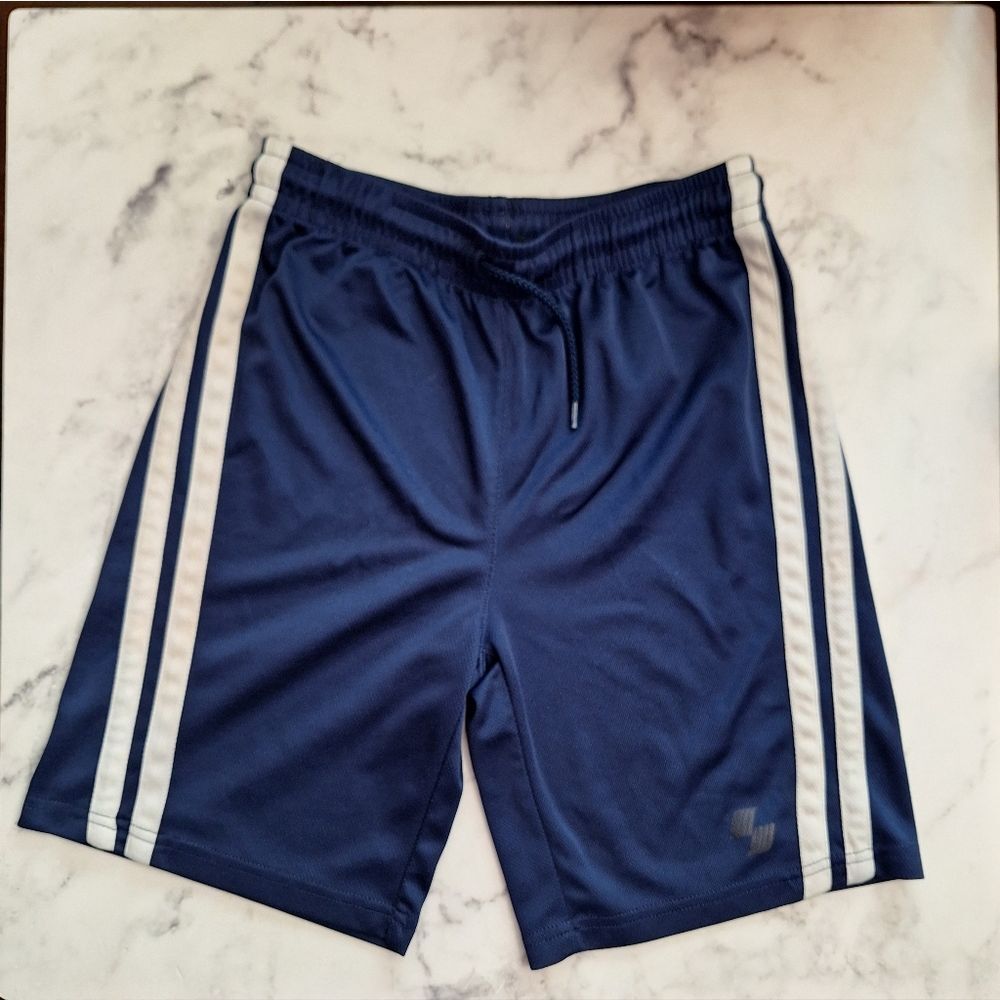 5/$50 Children's Place pull on stretch waist basketball shorts boys large(10-12)